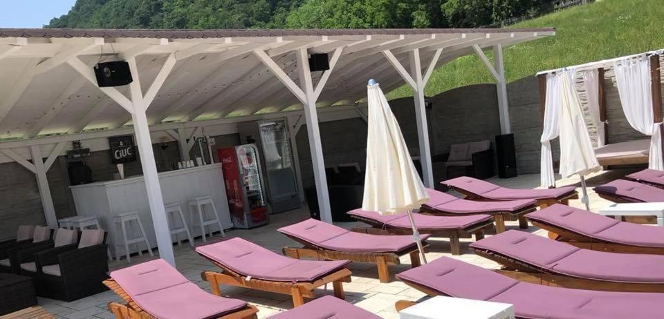 Pensiunea Deian-Clisura Dunarii Moldova Noua Buitenkant foto