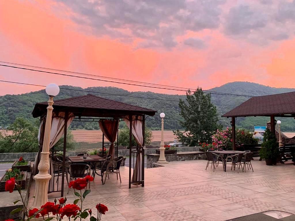 Pensiunea Deian-Clisura Dunarii Moldova Noua Buitenkant foto